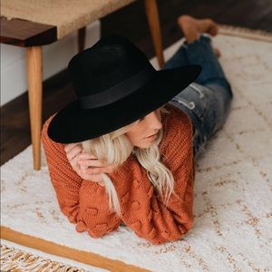 Vici Evelyn Felt Hat - Black